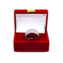 Подарочная коробочка для ювелирных украшений / Сундучок