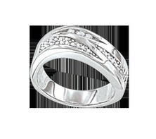 Кольцо с фианитами