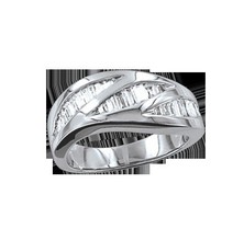 Кольцо с фианитами