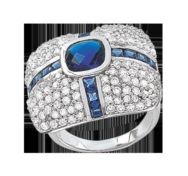 Кольцо с фианитами