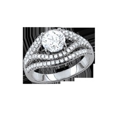 Кольцо с фианитами