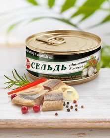 Сельдь в собственном соку с маслом, 240 г