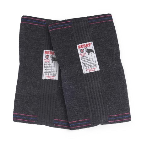 Kniewärmer aus Hundewolle Nebat