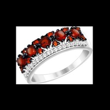 Кольцо с гранатами и фианитами