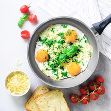 Сковорода с крышкой D24 см